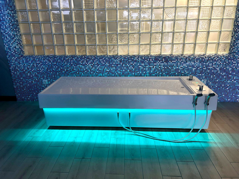 Пенная кушетка для влажных процедур