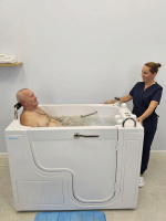 Ванна гидромассажная сидячая с дверцей 